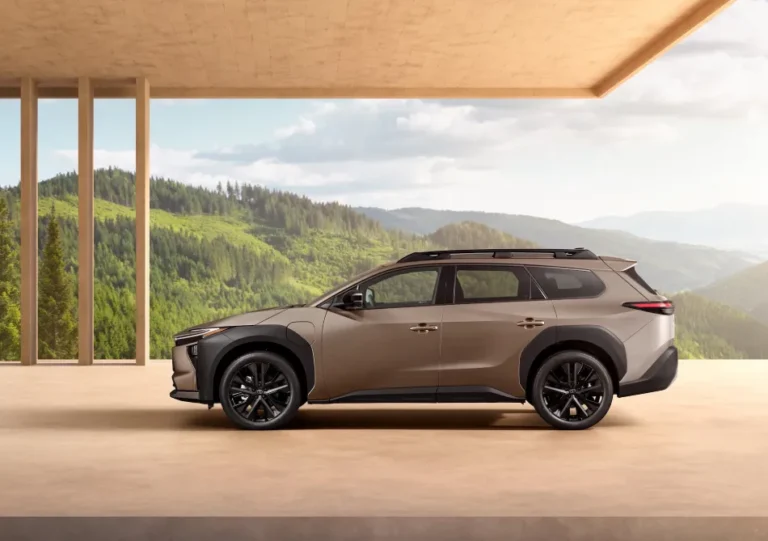„Toyota bZ4X Touring“ premjera: praktiškesnis, ilgesnis ir galingiausias gamoje