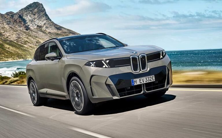 Naujos kartos elektrinis flagmanas: debiutuoja visiškai elektrinis „BMW iX5“