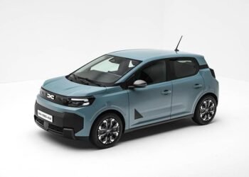 Naujasis „Dacia Spring“: Europos rinkai pristatytas prieinamas, modernus ir praktiškas antrosios kartos elektromobilis