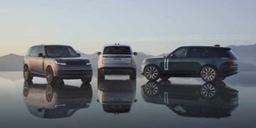 „Range Rover“ pagaliau tampa elektrinis: pirmasis istorijoje elektromobilis žada iš naujo apibrėžti prabangų SUV