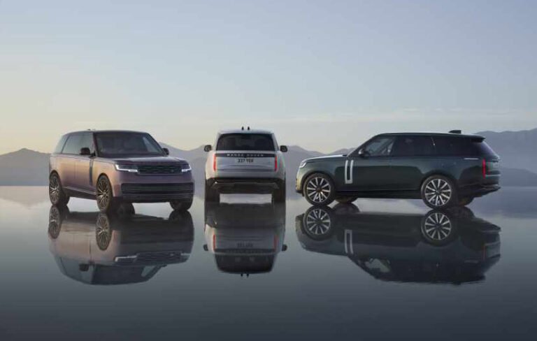 „Range Rover“ pagaliau tampa elektrinis: pirmasis istorijoje elektromobilis žada iš naujo apibrėžti prabangų SUV